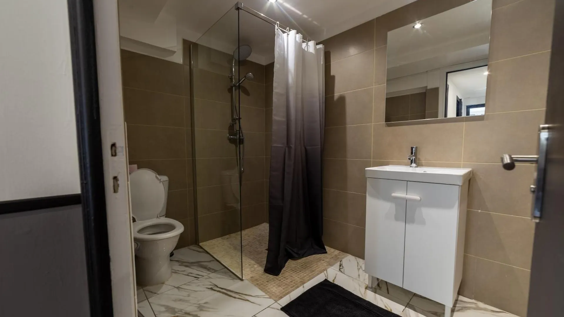 Riviera Room 1 نيس فرنسا